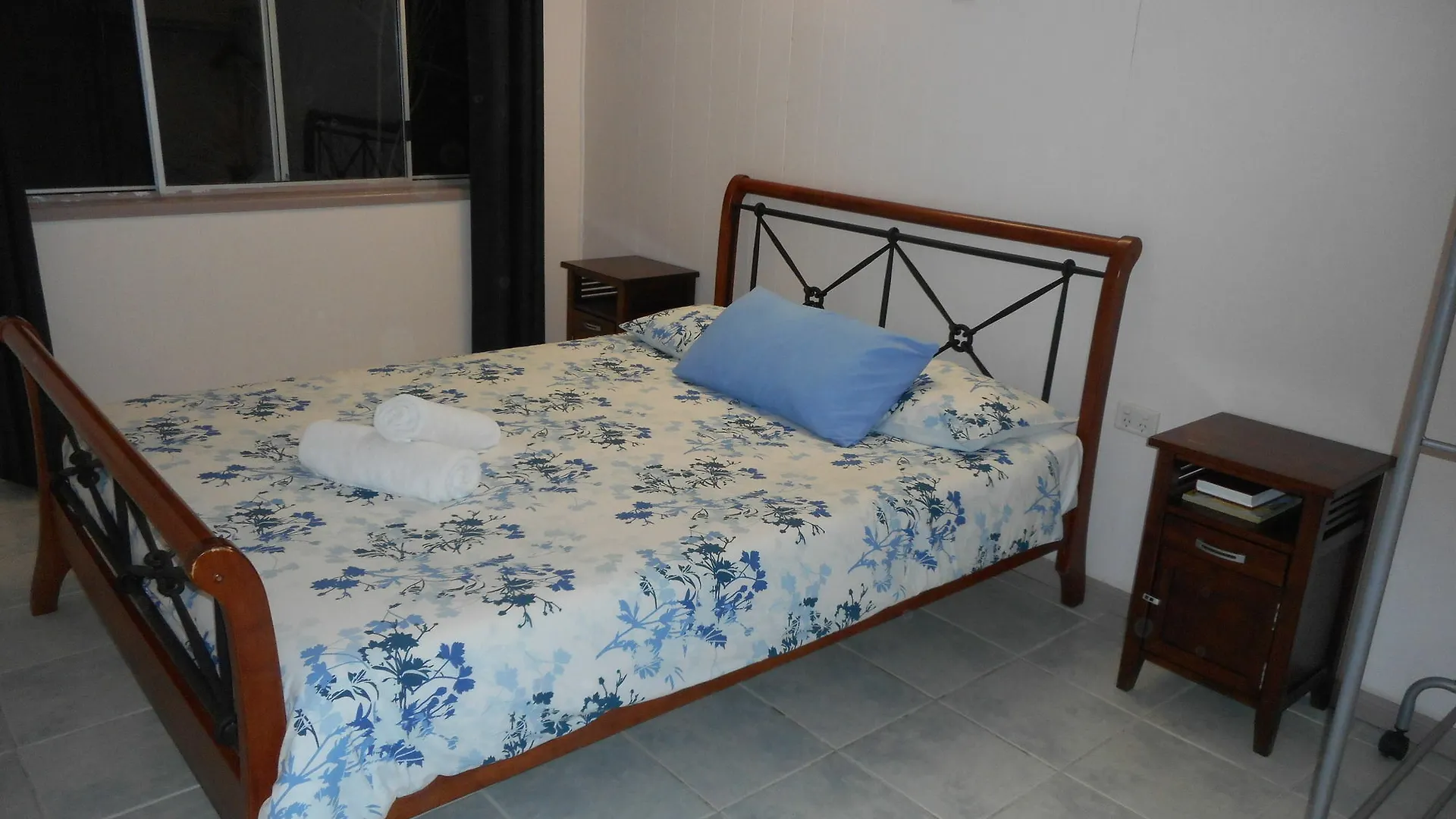 Holiday park Bush Village Holiday Cabins Airlie Beach